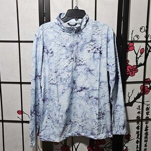 Scales Camo 1/2 Zip Pullover Shirt‎ Size Small NWT